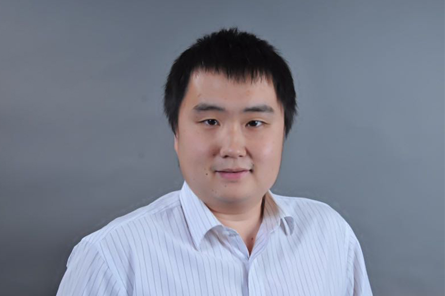 Headshot of professor Xiaohui Liang